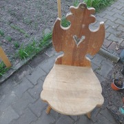 Stare krzeslo drewniane