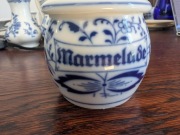 Porcelanowy pojemnik na marmoladę, biały w niebieskie wzory, Gerold Bavaria