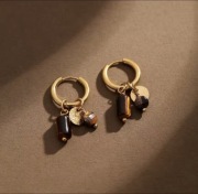 Kolczyki zawieszki brąz