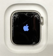 apple watch se2 40mm starlight