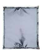 Mata dla koni kopiących w boksie 