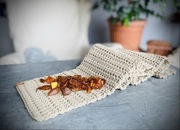 Bieżnik szydełkowy na ławę/ stół/ komodę