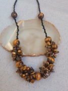 Naszyjnik kamienie naturalne tygrysie oko 