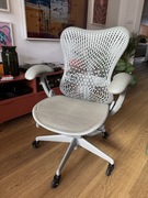 Fotel Biurowy Herman Miller Mirra szary