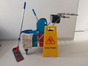 Wózek sprzątający 