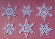 Szydełkowe gwiazdki śnieżynki zawieszki ozdoby bombki na choinkę 6 szt 