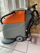 Urządzenie myjące posadzki EREBU 450 Grizzly