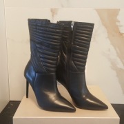 Eva Longoria krótkie kozaki/botki 37 skóra naturalna