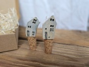 Ozdobny korek do wina Krzywy Domek