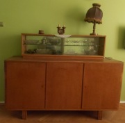 Kredens z lat 60