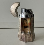 zapalniczka kolekcjonerska RAKIETA KOBIETA STANIK