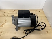 Pompa oleju z silnikiem 