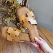 Włoskie klapki skórzane hermeski r.37 