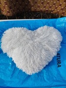 Poduszka pluszowa biała SERCE