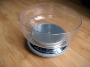 Waga Korona okrągła szara 2kg 20x8 cm