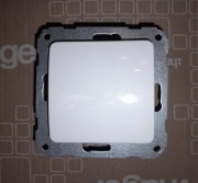 Element zaślepiający Hager-Polo Optima biały - nowe