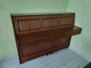Pianino Legnica 100B