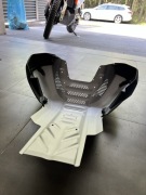 Osłona silnika orginał ktm 890 2023-24 jak nowa