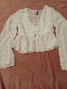 Krótka bluzka z baskinką,top Sinsey.36