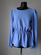 Only Piękna niebieska bluzka M/38 z baskinką