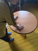  Stolik kawowy z półeczka 