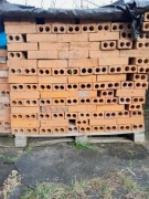 Cegła dziurawka 25x12x6,5