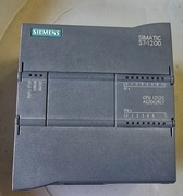 Siemens Simatic S7-1200, moduł komunikacji, Omron czujnik światłowodowy.
