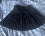 Spódnica czarna 122/128 