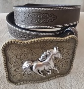 Pasek skórzany myśliwski JEŹDZIECKI KOŃ ARABSKI, brązowy 120cm. NOWY.