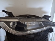 Lampa przednia prawa xenon  Chrysler 200 