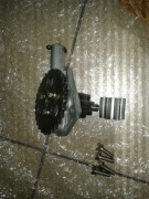 Sprzedam nową pompę oleju Volvo 275585 do silnika V6 B27/B28 Volvo 260/760.