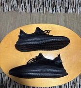 Buty lekkie w rozmiarze 45