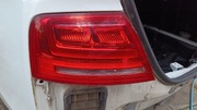AUDI A8 D4 LAMPA LED LEWA TYŁ W BŁOTNIK  4H0945095
