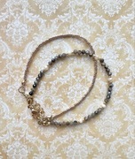 Zestaw dwóch bransoletek z labradorytem kawowym i naturalnymi perłami