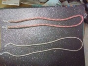 Łańcuszek do okularów przeciwsłonecznych czerwony i szary