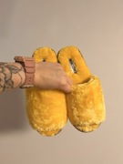 Klapki żółte 40 minnetonka