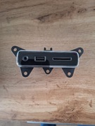 Hub USB Jeep grand Cherokee wk2 68258696AA