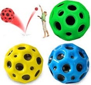 4 SZTUKI ZESTAW PIŁECZKA WYSOKO ODBIJAJĄCA SIĘ - SKACZĄCA KULKA AIR