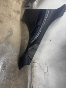 Błotnik prawy + lewy BMW G60 stan idealny lakier 475