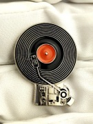 NOWA Przypinka broszka pin płyta winylowa winyl