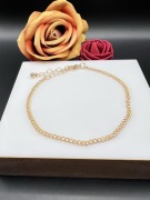 Złota bransoletka z cienkiego łańcuszka