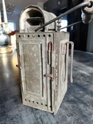 Lampa dworcowa, wazon karafka 