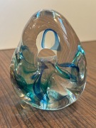 Śliczna szklana ozdoba przycisk do papieru