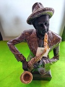 Figurka Saksofonista