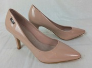 Czułenka Sabatina, szpilka, 38, stan bdb