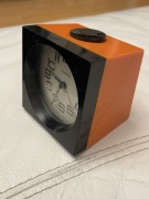 Zabytkowy budzik Ruhla NRD lata 70, nakręcany