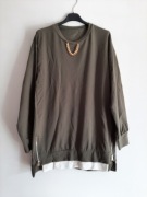 Bluza damska ze złotym łańcuszkiem