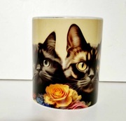Kubek 330 ml. Koty i wiosenne kwiaty