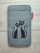 Etui na smartfon czarne koty Bertoni 