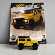 Hot Wheels Premium 1:64 LAND ROVER DEFENDER 90 - HW OFF ROAD - LUZ